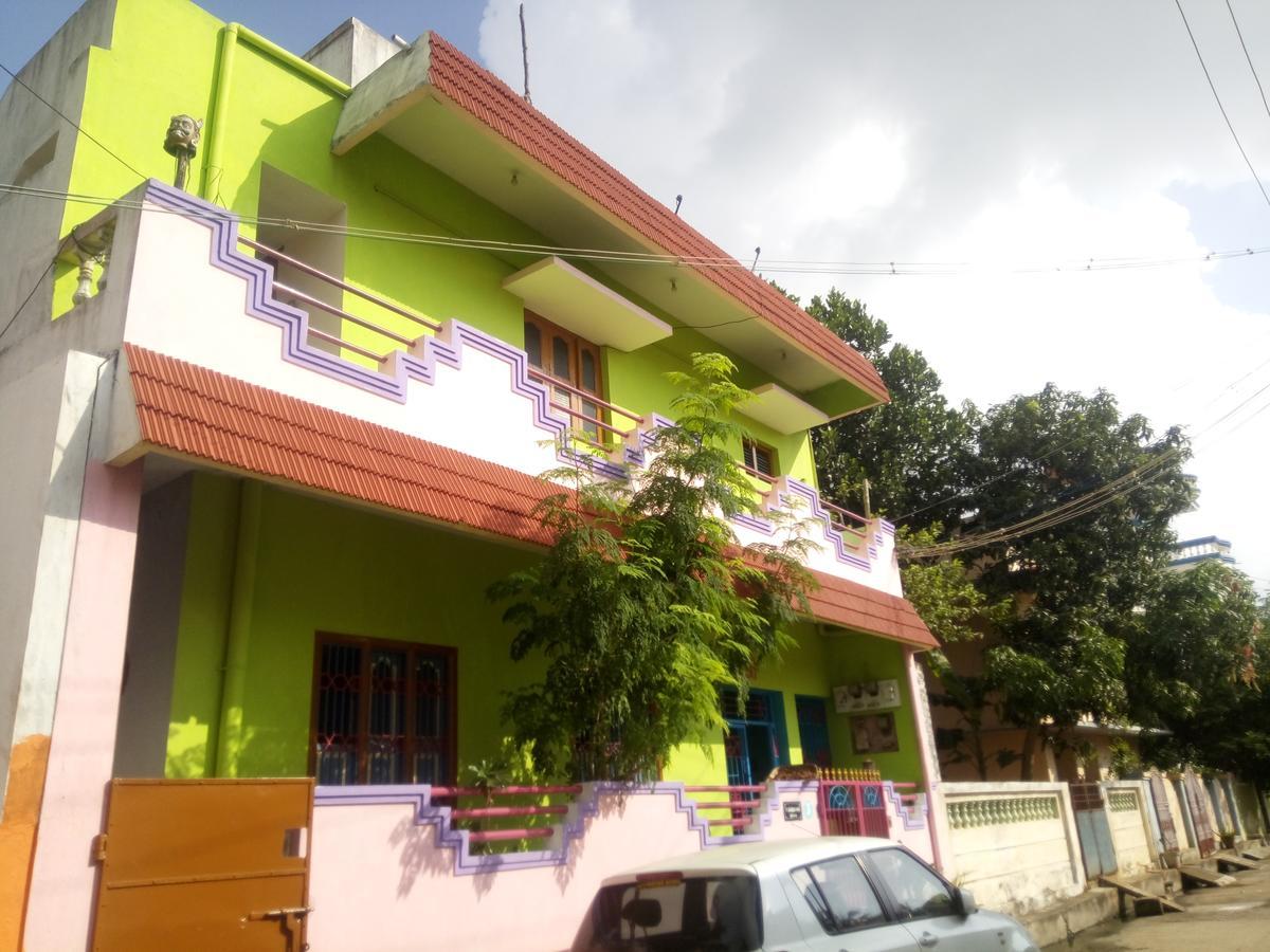 Villa Bonny Home Stay ปอนดิเชอรี ภายนอก รูปภาพ